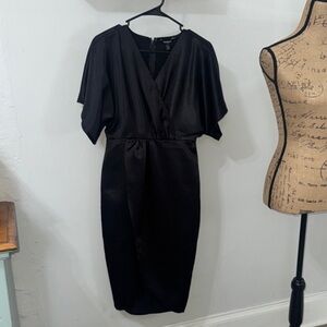 Express Elegant Black Midi Dress